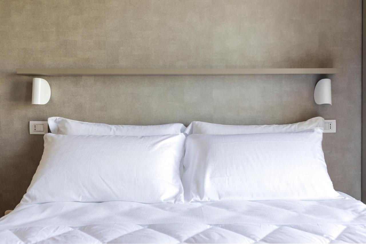 Hotel Bernard ซัน เบเนเดตโต เดล ตรอนโต ภายนอก รูปภาพ